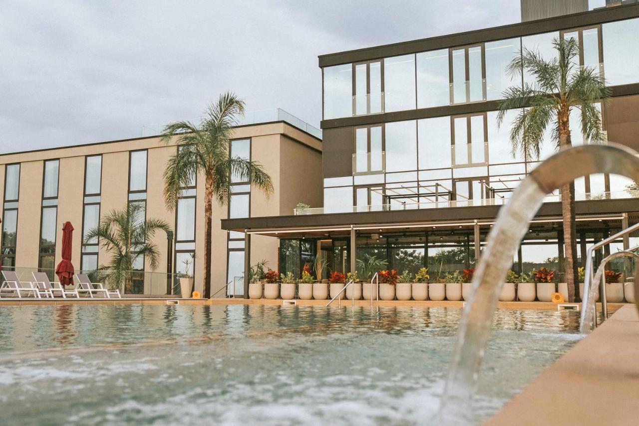 Howard Johnson Plaza La Ribera Resistencia Eksteriør bilde